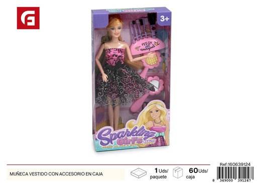 [160639124] Muneca vestida con accesorio en caja - Juguetes y muñecas